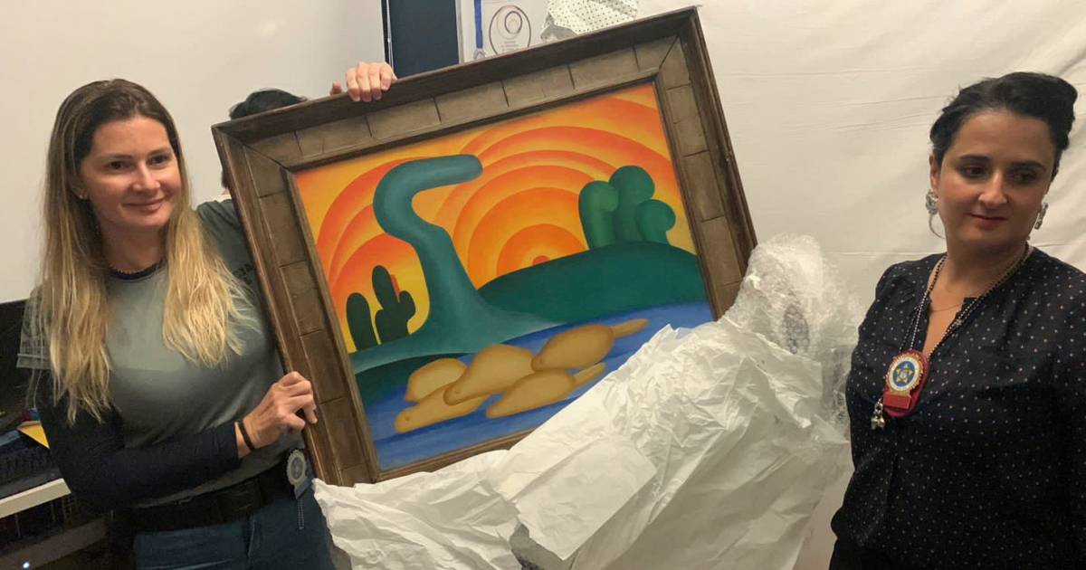 Bizarre kunstroof in Brazilië: dochter bedonderde eigen moeder (82) met 'helderziende' - BD.nl