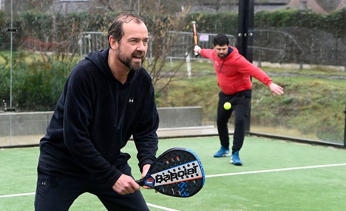 Tennisexpert Filip Dewulf (links in beeld).