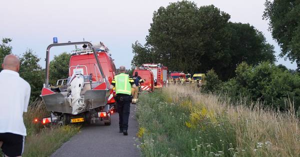 Onderkoelde man aangetroffen na zoekactie bij Haarsteeg - BD.nl