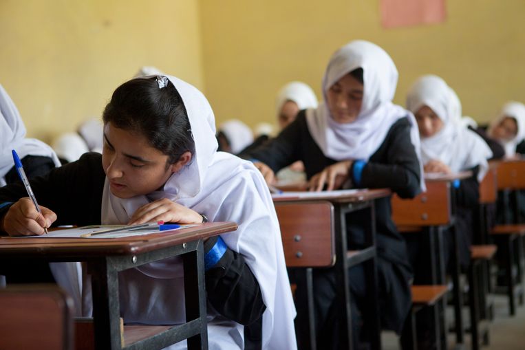 Een meisjesschool in Kaboel in 2012, toen de taliban niet aan de macht waren in Afghanistan. Beeld 