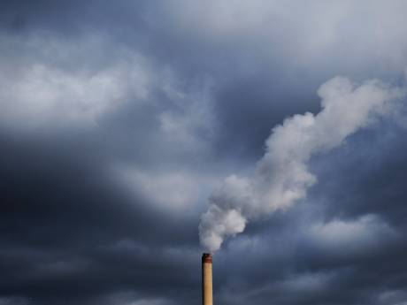 Les entreprises belges les plus polluantes reçoivent chaque année 4,4 milliards d’euros d’argent public