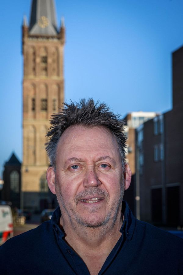 Huisman, journalist en tekstschrijver Steenwijker cabaret