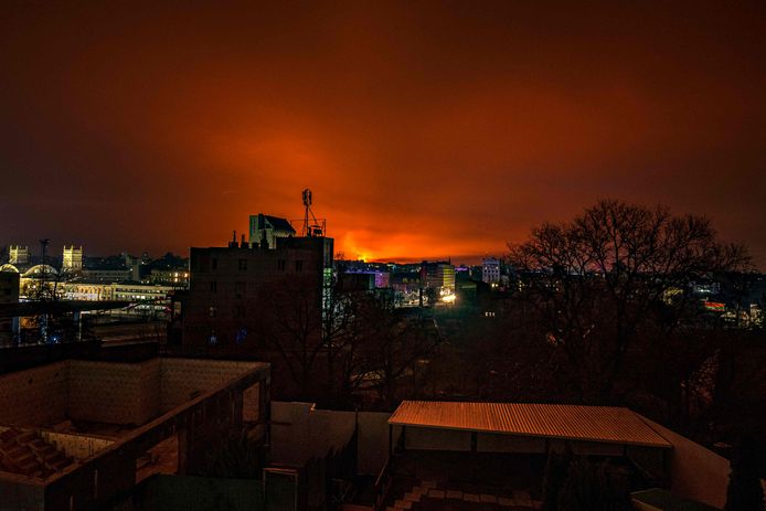 Een raketinslag gisteravond, nabij Charkov.