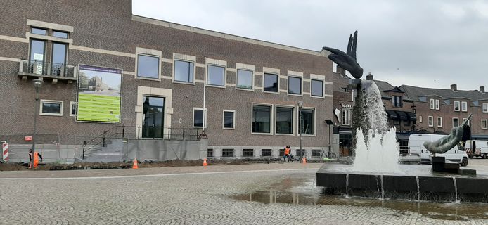 Het oude raadhuis van Schijndel opent eind mei met een nieuwe invulling; onder meer de bibliotheek en de kunstcollectie van de gemeente.