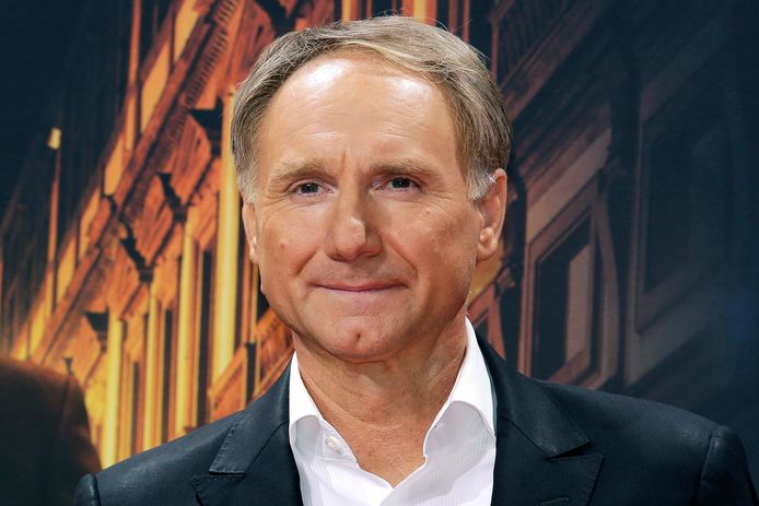 Dan Brown.