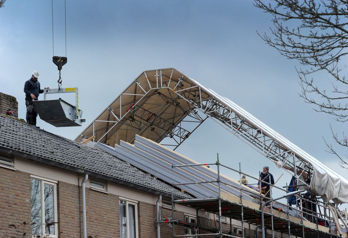 Woongoed Middelburg heeft sinds 2018 30 miljoen euro geïnvesteerd in het beter isoleren en energiezuiniger maken van huurhuizen, zoals in de Statenlaan.