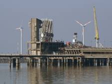 14 arrestations après une intrusion de militants Greenpeace dans le terminal de Fluxys à Zeebruges