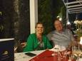 Henk J. de Kleijnen samen met Jolanda genietend van een glaasje op vakantie in Turkije