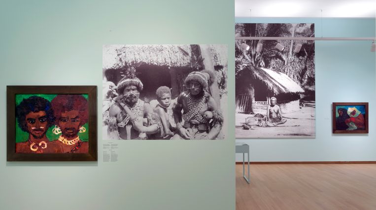 In de tentoonstelling ‘Kirchner en Nolde. Expressionisme. Kolonialisme’, worden de werken van de kunstenaars in een koloniaal daglicht geplaatst.  Beeld Gert-Jan van Rooij  © Nolde Stiftung Seebüll