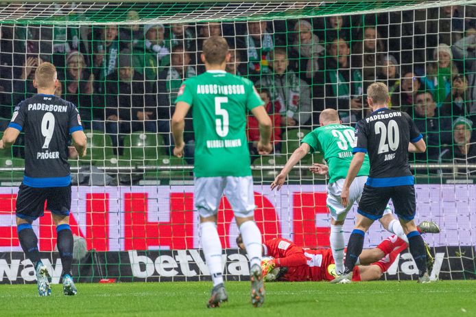 Werder Bremen op eigen veld voor schut tegen laagvlieger ...