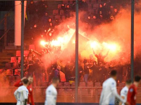 Met vuurpijlen beschoten supporters van FC Utrecht mogen gratis naar ‘mooi duel tussen twee FC’s’