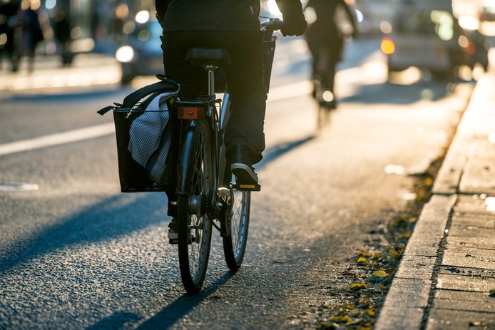 Fietsongevallen bij tieners gebeuren het meest op rustige wegen.