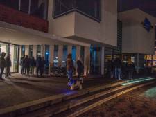 Sluiting Club Johnys in Goor houdt gemoederen flink bezig: ‘Hoop niet dat dit definitief is’