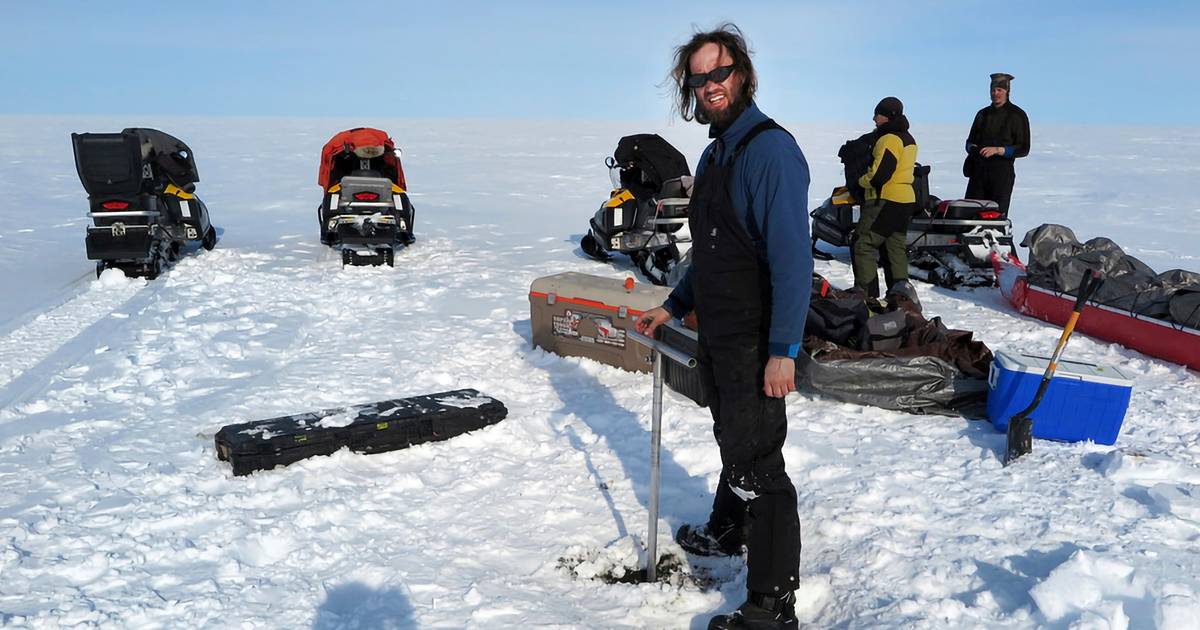 Groesbekenaar Ronnie verongelukt bij helikoptercrash in Alaska: ‘Het is heel moeilijk, zo op afstand rouwen’.