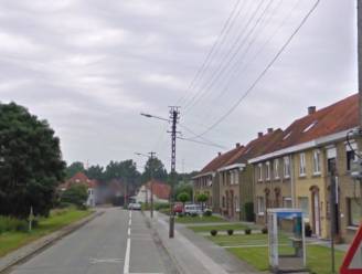 Door nutswerken week eenrichting in Cederlaan