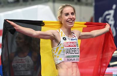 “Ik besef nog niet dat ik net goud won... Ik was al blij om gewoon op het EK te zijn”: de stunt van Elise Vanderelst (23)