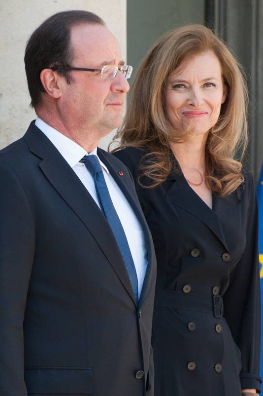 Le président français a annoncé la "fin de sa vie commune avec Valérie Trierweiler" ce samedi soir.