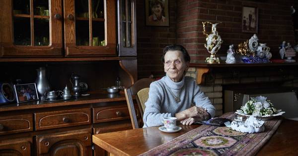 Kerstverlichting Bij Tiny Blijft Uit Nu Lau Elders Woont Rotterdam Ad Nl