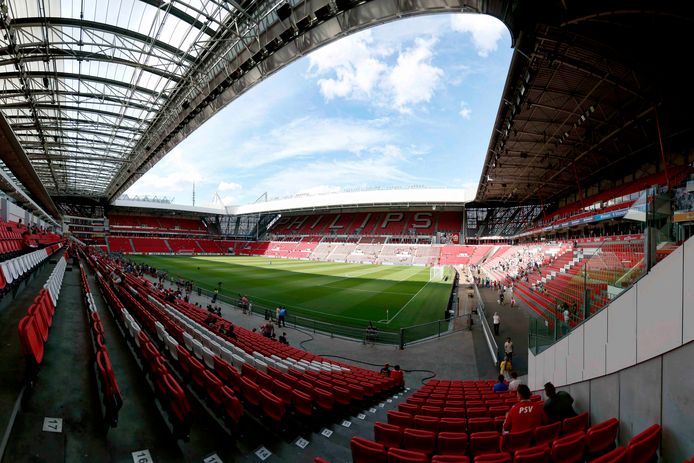 Het Philips Stadion.