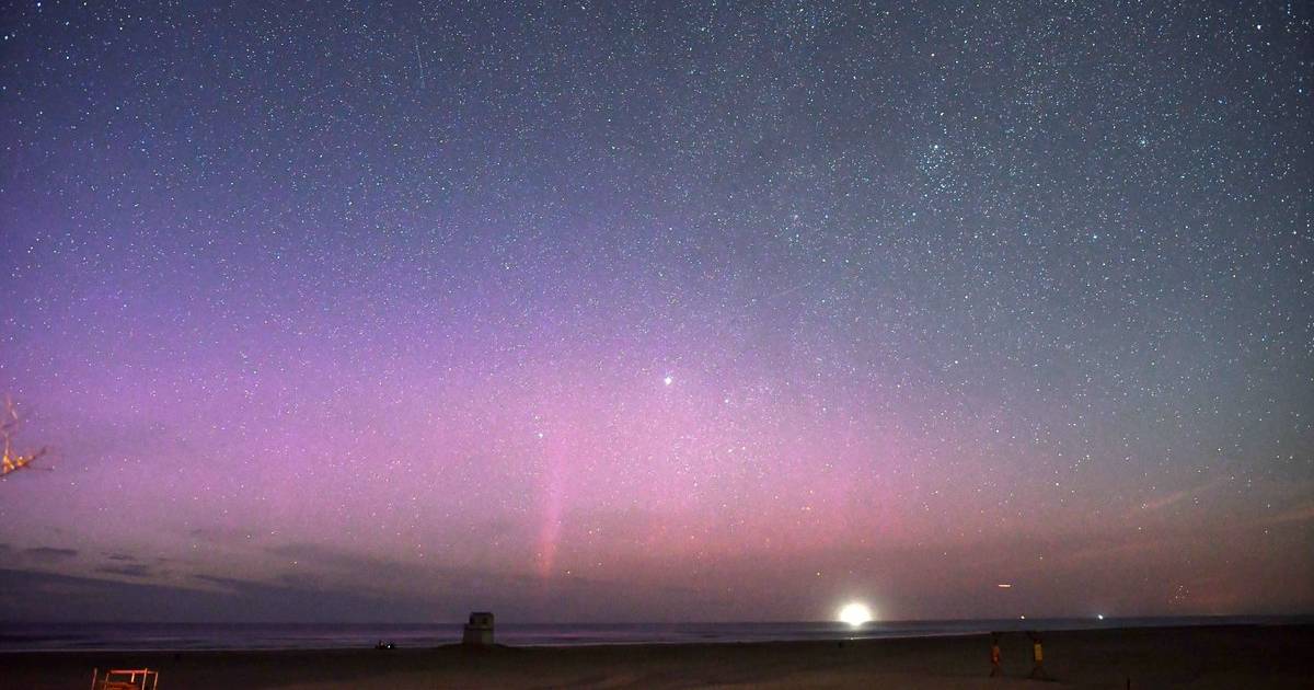 Zeldzaam noorderlicht in Nederland levert prachtige beelden op