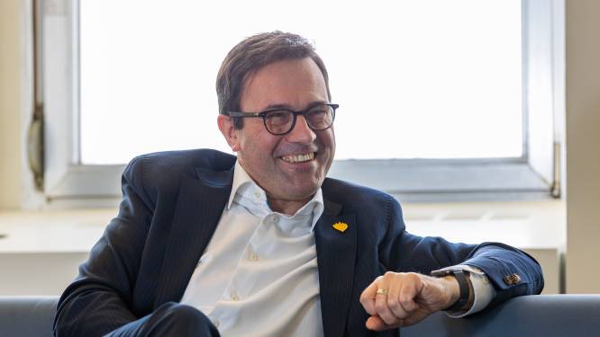 INTERVIEW. VRT-CEO Frederik Delaplace: “Onze gezichten zijn bijna allemaal witte mannen van 45-plus. Dat moet veranderen”