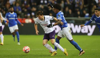 EN DIRECT: duel rythmé entre Genk et Anderlecht, les Bruxellois reculent