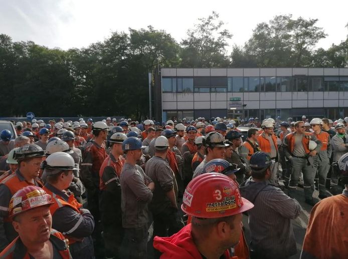 De arbeiders van ArcelorMittal moeten zich uitspreken over een nieuwe collectieve arbeidsovereenkomst.