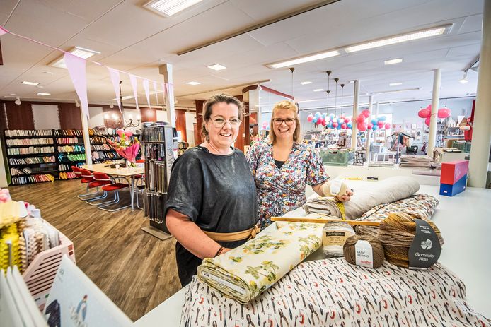 Populair Dierbare niemand Stapeltje Geluk verhuist naar tien keer zo grote winkel in Denekamp:  'Klanten komen doodleuk vanuit Zeeland deze kant op' | Dinkelland |  tubantia.nl