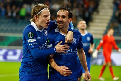 En dat is drie: dominant AA Gent legt Molde makkelijk over de knie en overwintert Europees