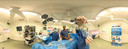 De operatietafel in een van de video's van Infor-Med