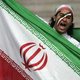 Iraanse vlag hangt voortaan nooit meer halfstok