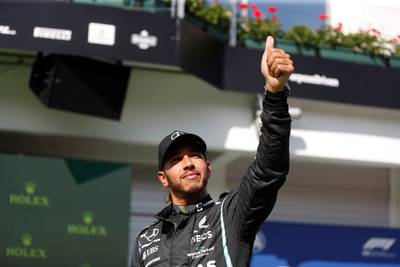 Hamilton en pole position en Hongrie, en route vers une 100e victoire