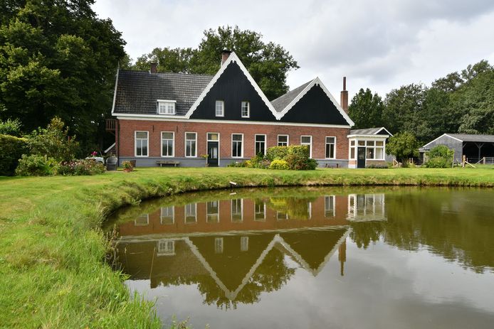 Vier nominaties voor de tweejaarlijkse Monumentenprijs Enschede:  Erve Derkink.