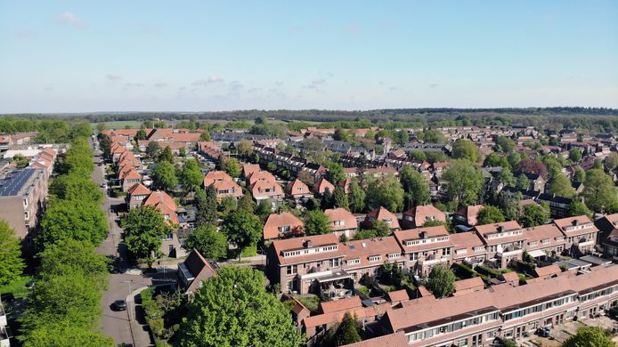 Dronebeelden van de Geitenkamp in Arnhem, waar tal van sociale huurhuizen werden opgekocht door multimiljonair George Soros.