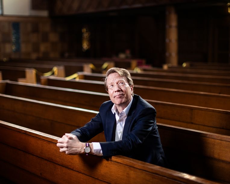 Ad van Nieuwpoort is theoloog, predikant en schrijver.
 Beeld Jiri Büller