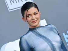 Kylie Jenner vivement critiquée après avoir voyagé en jet privé pour un trajet de 65 km