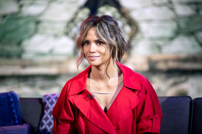 Halle Berry Woedend Op Dj Na Walgelijke Opmerkingen Alle Zwarte Vrouwen Zijn Prachtig En Zeer Waardig Celebrities Hln Be