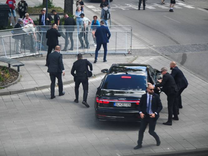Toestand Slowaakse premier Fico nog kritiek na moordaanslag, dader loste vijf schoten