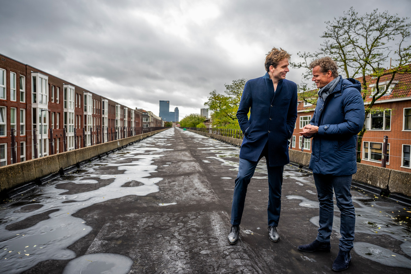 Van ‘noodrivier’ tot ‘zitkuilen’ voor flats dit kan Rotterdam leren