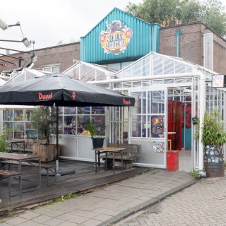 Amsterdam clubs experiment with ‘Cineville for nightlife’ to attract more visitors