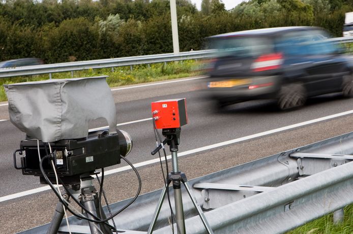 De politie Raalte sloeg tijdens een radarcontrole op de N35 vanmiddag, ter hoogte van Mariënheem, een dubbelslag.