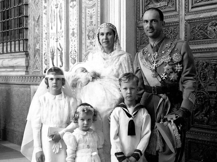 De koninklijke familie van Italië werd in 1946 afgeschaft, maar nu eisen de erfgenamen van het toenmalige koningshuis de kroonjuwelen op.