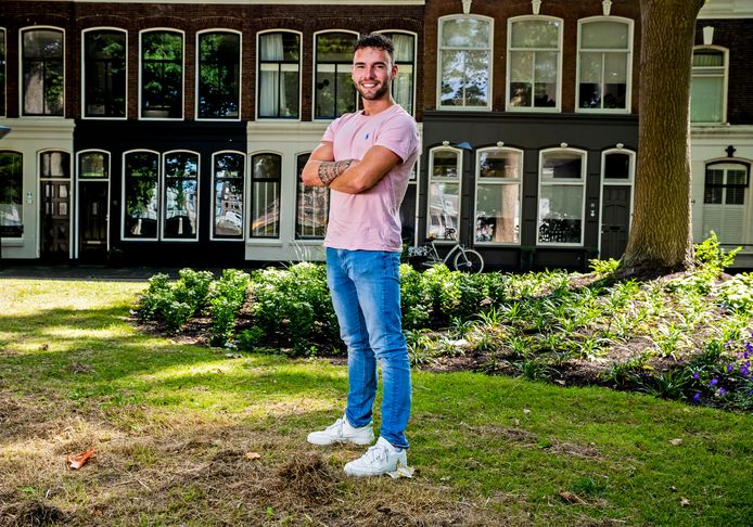 Mier Verwaand nauwkeurig Dylan (22) gaf 1000 euro uit aan kleding voor Temptation Island, maar kwam  nauwelijks in beeld | Gouda | AD.nl