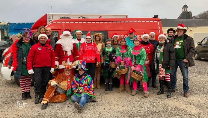 Juan van Helpende Handen Brandweer Kortrijk als kerstman in Trooz afgelopen donderdag