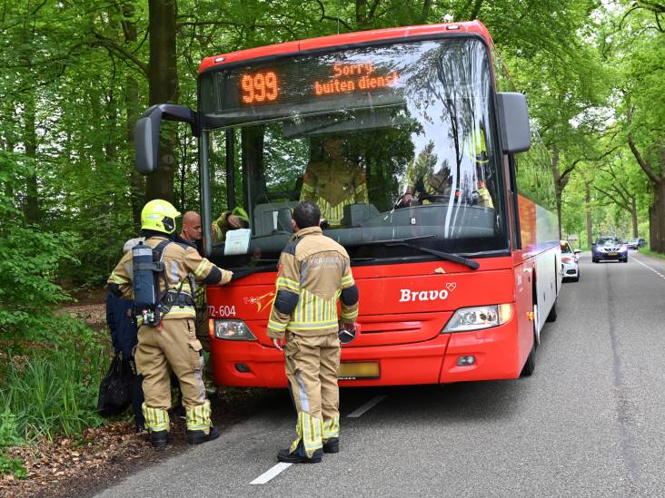 Kortsluiting in de bedrading van een bus in Breda zorgt voor spannende momenten voor chauffeuse