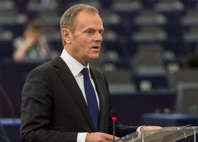 Voorzitter van de Europese Raad Donald Tusk houdt de deur open voor de Britten.