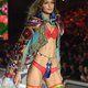 Gigi en Bella lopen opnieuw voor Victoria's Secret