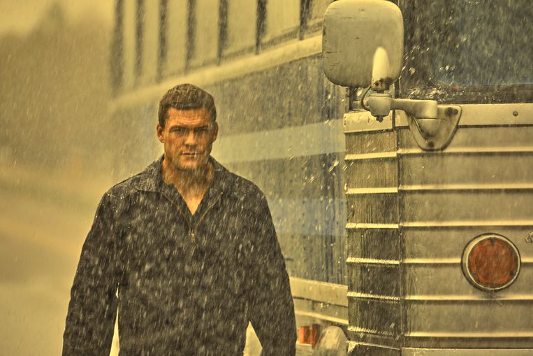 Alan Ritchson overtuigt als Jack Reacher. Beeld AP