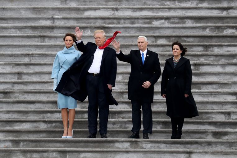 First Lady Melania Trump, president Donald Trump, vicepresident Mike Pence en zijn vrouw Karen. Beeld EPA