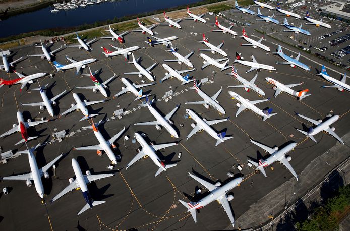Tientallen Boeings 737 MAX op een vliegveld buiten Seattle. De toestellen worden voorlopig aan de grond gehouden.